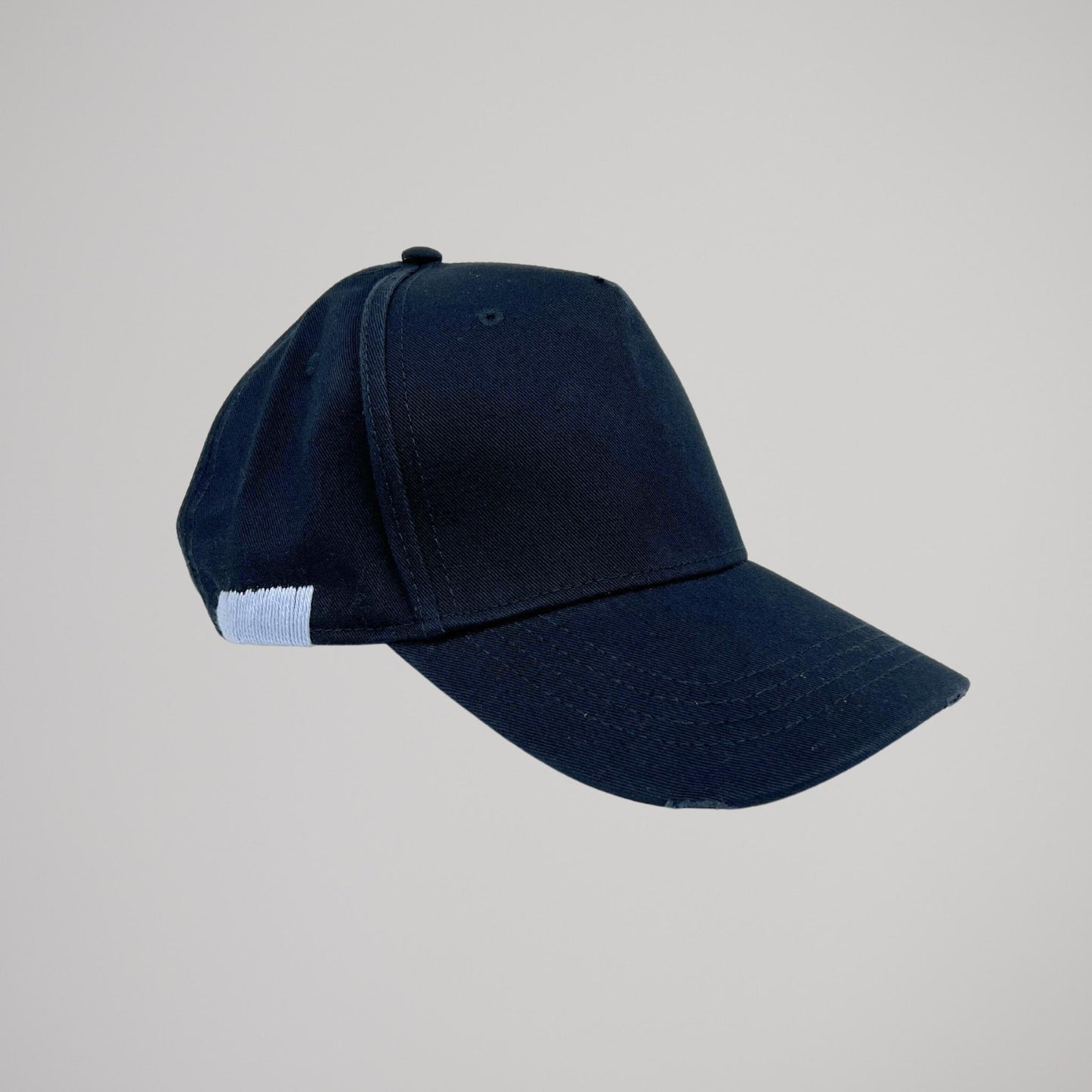 Cappellino Blu Ricamo Azzurro