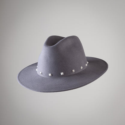 Grigio Perla - Borchie