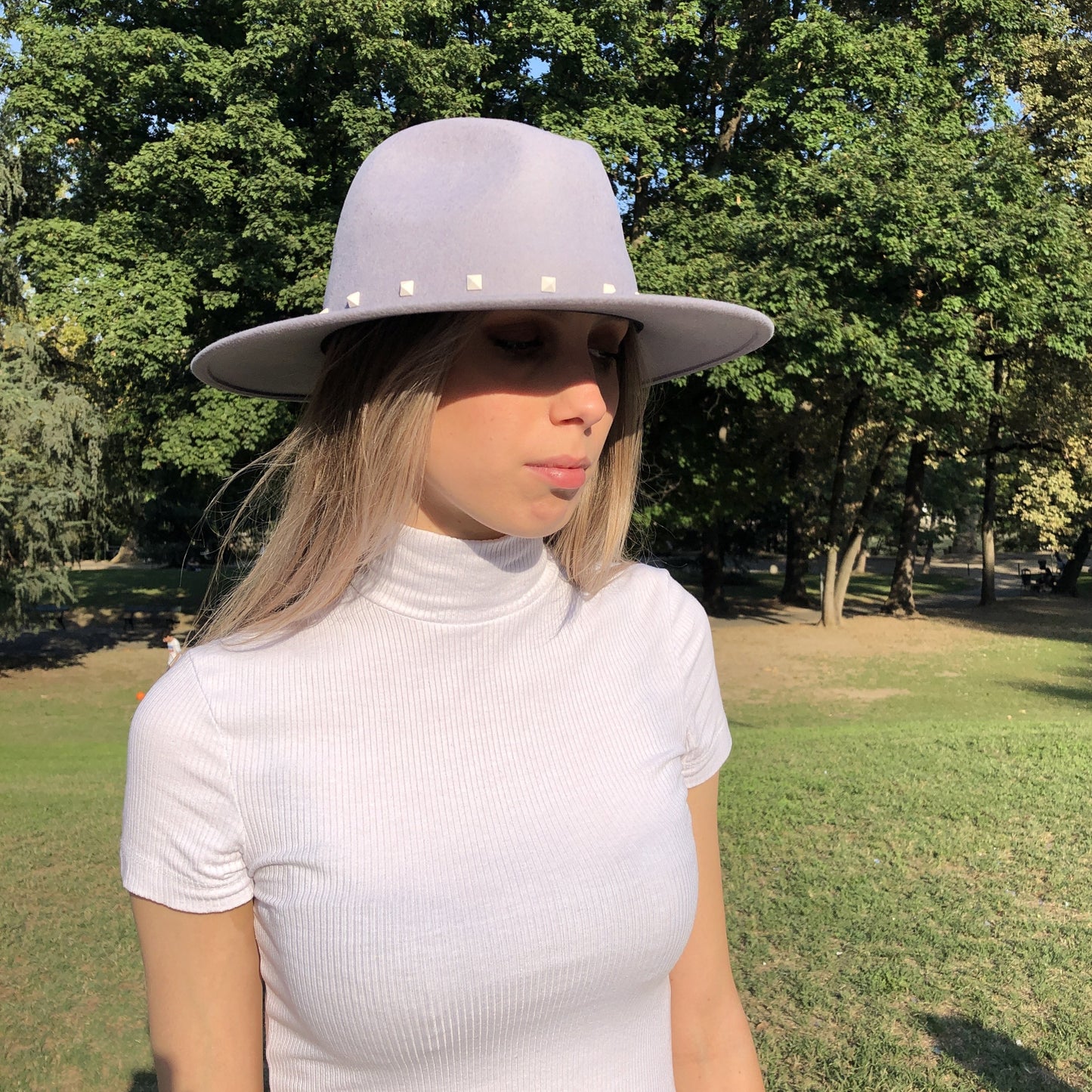 Grigio Perla - Borchie